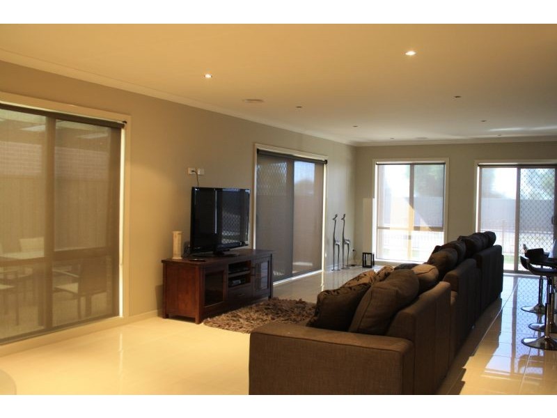 6/4 LUTON DRIVE, Yarrawonga VIC 3730