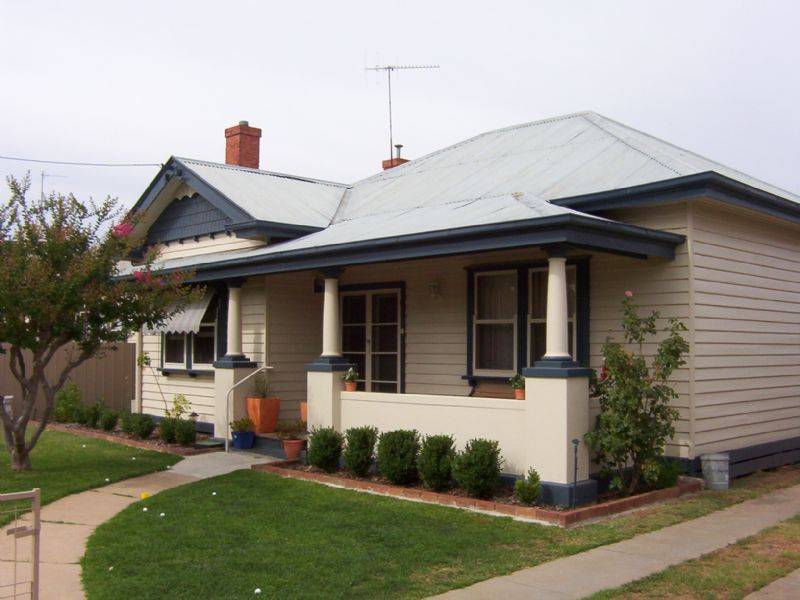 10 Davey Street, Benalla VIC 3672