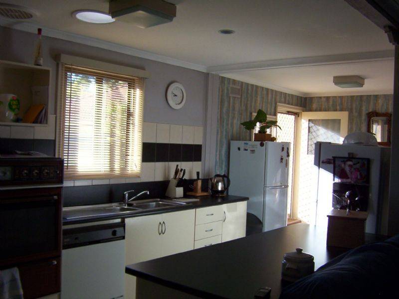 69 Hurt Street, Violet Town VIC 3669