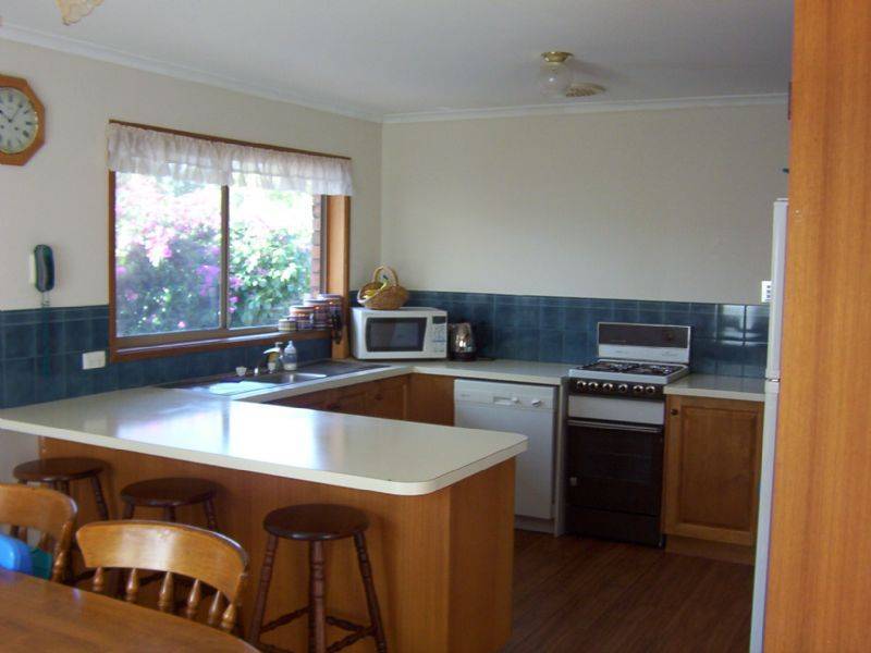 6 Rose Court, Benalla VIC 3672