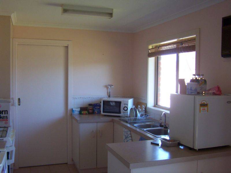 3/18 Reiley Avenue, Benalla VIC 3672