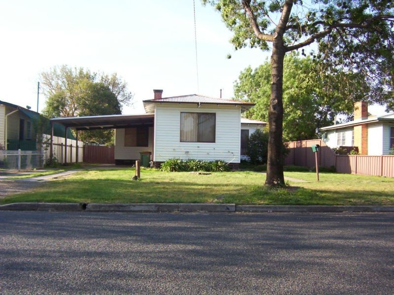 4 ALBERT STREET, Benalla VIC 3672