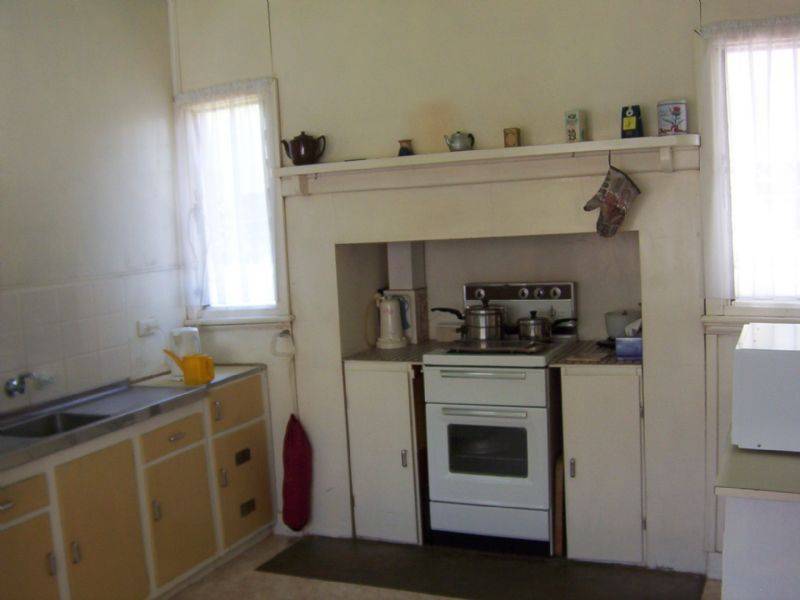 35 Egmont Street, Benalla VIC 3672