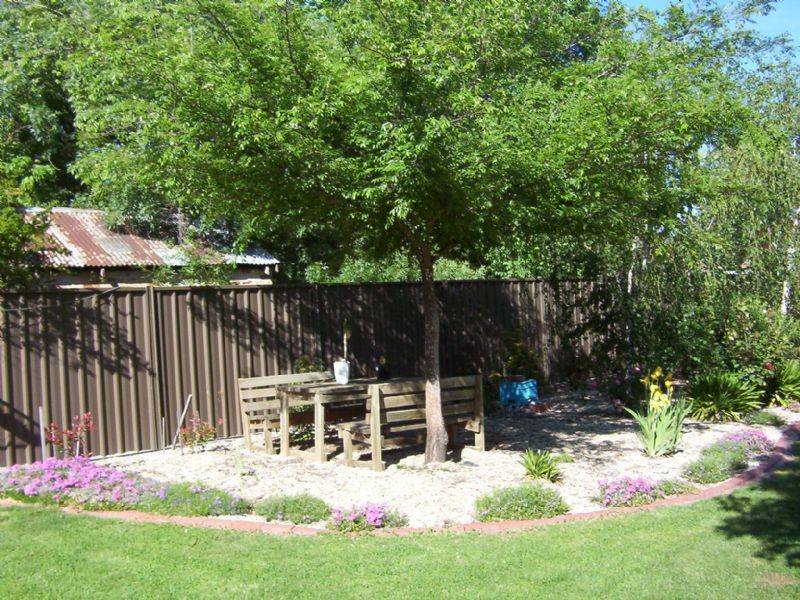 11 CLARENDON STREET, Benalla VIC 3672