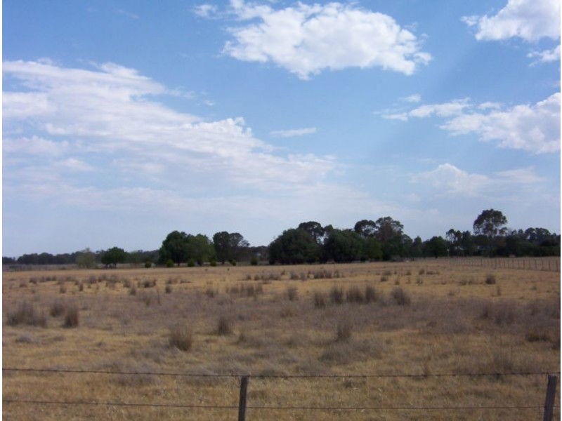 1 WILLIS LITTLE DRIVE, Benalla VIC 3672