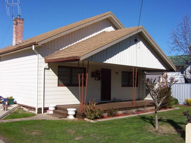 3 Tomkins Parade, Benalla VIC 3672