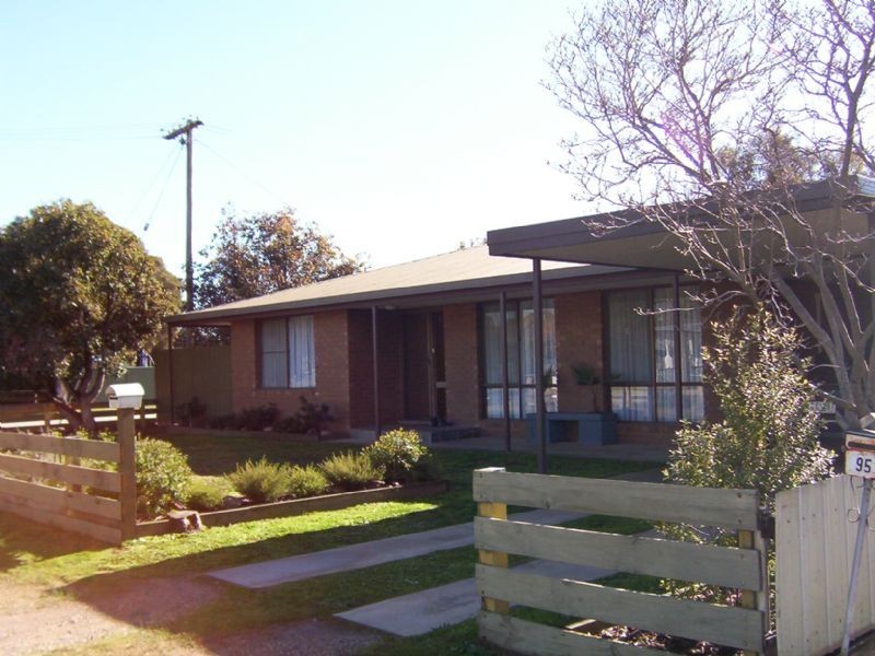 93 MacKellar Street, Benalla VIC 3672
