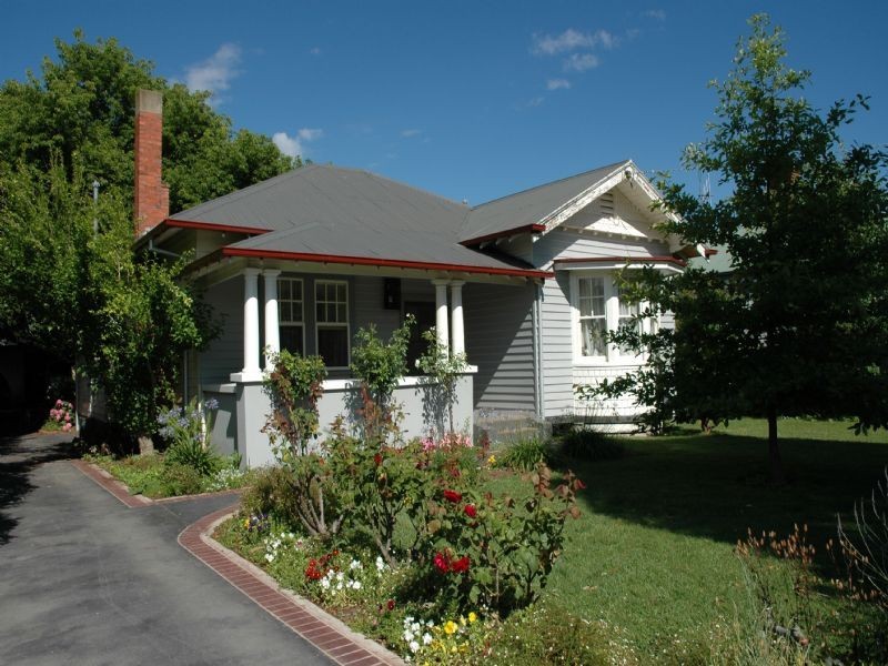 18 Byrne Street, Benalla VIC 3672