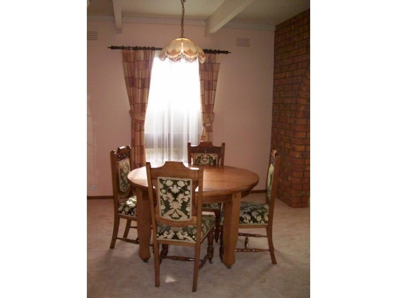 29 Monds Avenue, Benalla VIC 3672