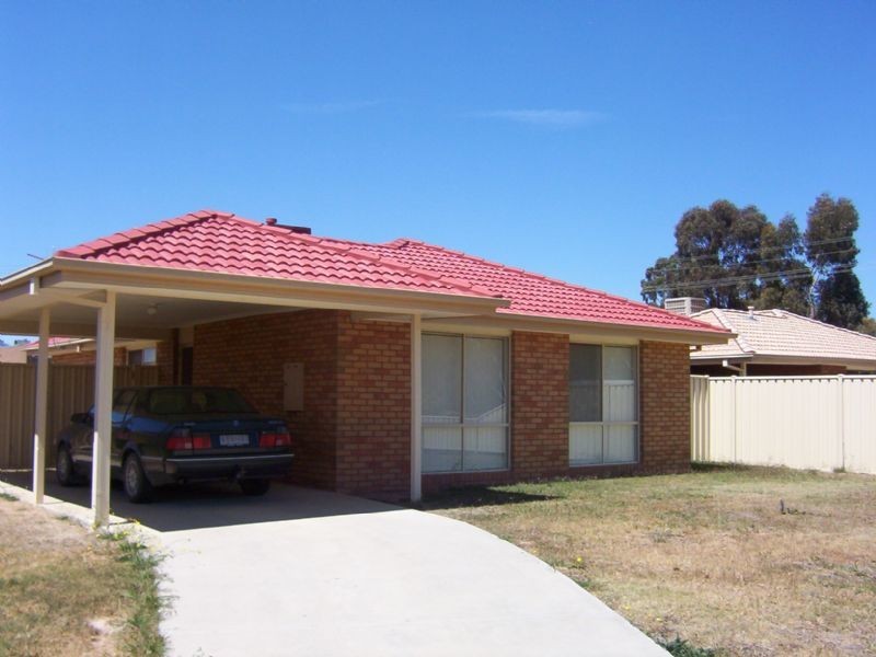 4 George Say Crt, Benalla VIC 3672