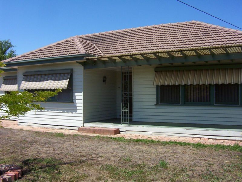 4 Kathryn Street, Benalla VIC 3672