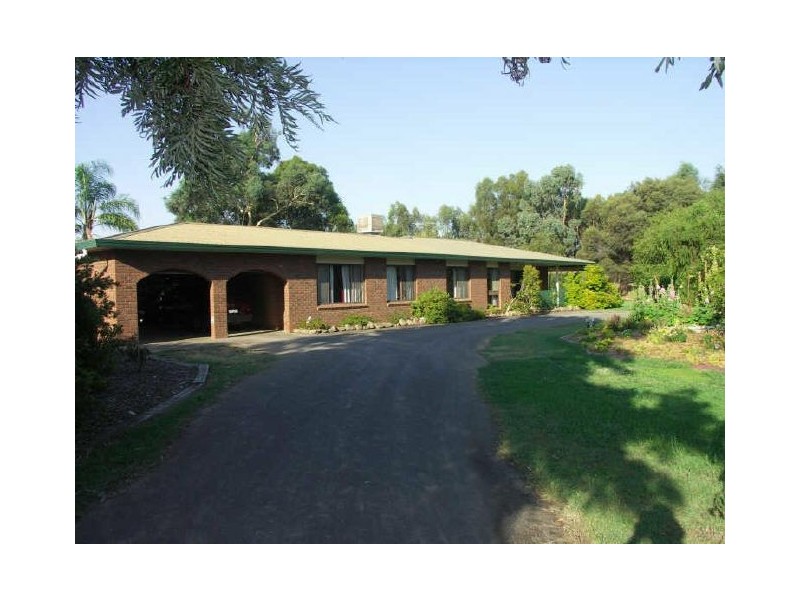 29 Porters Rd, Benalla VIC 3672