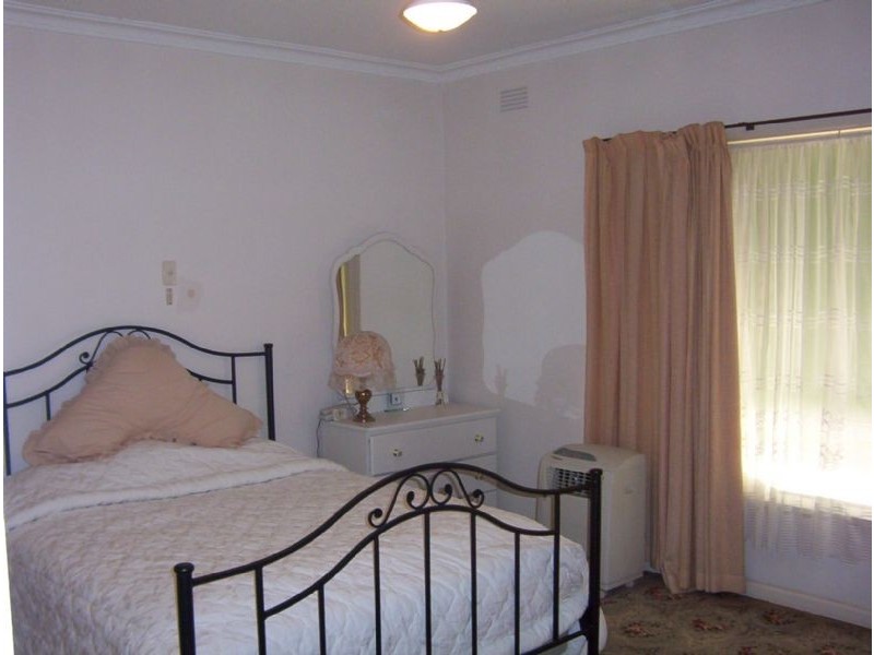 6 Melrose St, Benalla VIC 3672