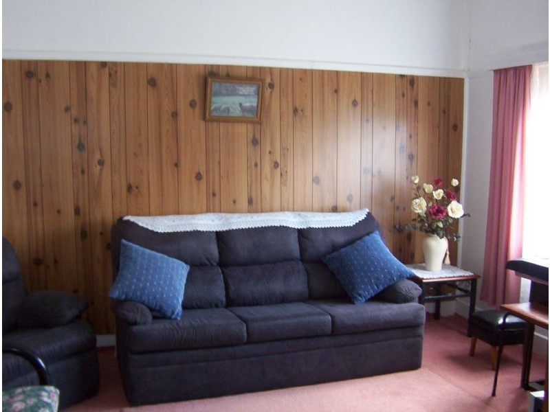 1093 Oliver Road, St James VIC 3727