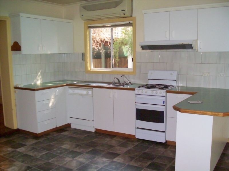 13 Carrier Street, Benalla VIC 3672