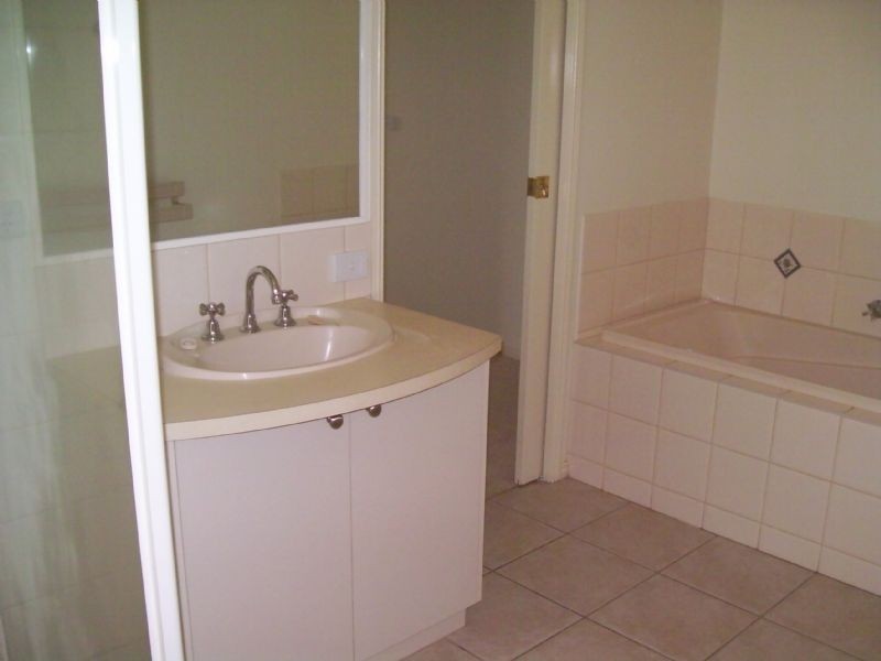 111 Cowan Street, Benalla VIC 3672