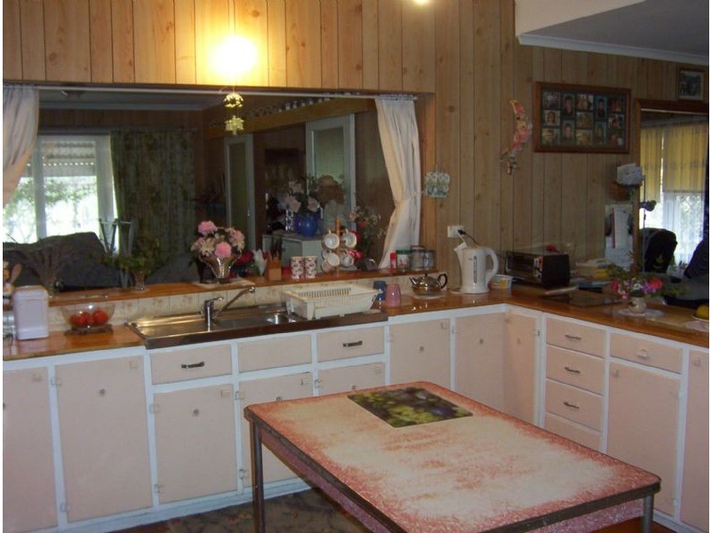 1371 Bungeet Road, Benalla VIC 3672