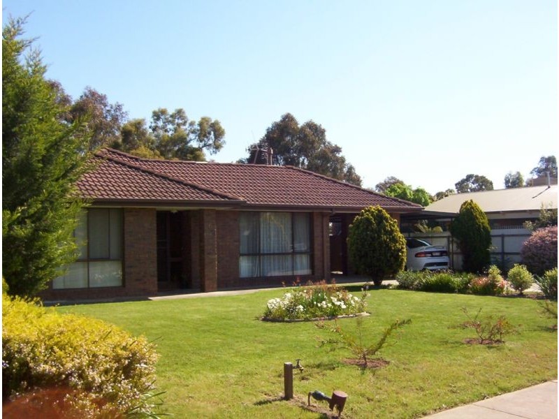 6 Robinson Court, Benalla VIC 3672