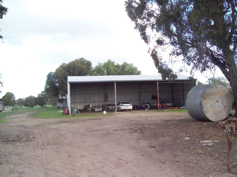 183 Waggarandal Road, Yundool VIC 3727