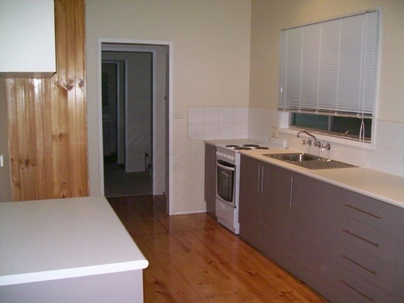 5  High Street, Violet Town VIC 3669