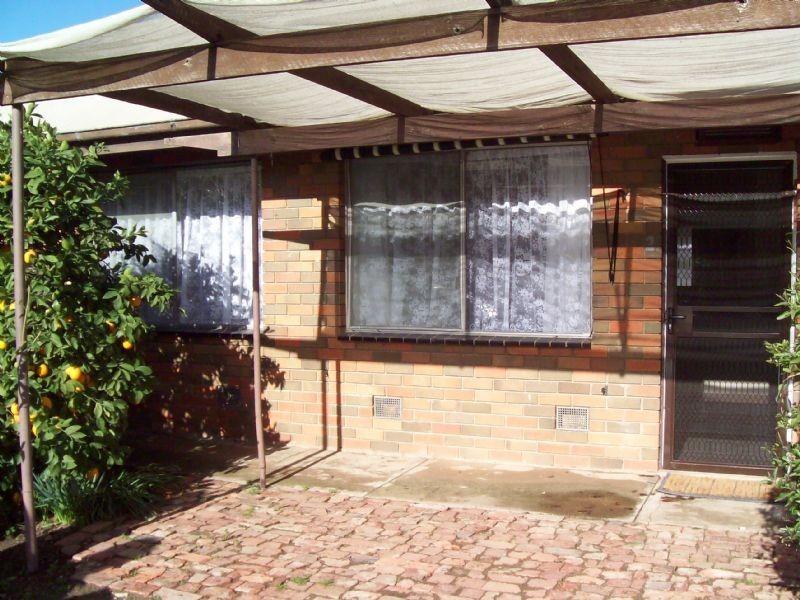 1/19 Fox Street, Winton VIC 3673