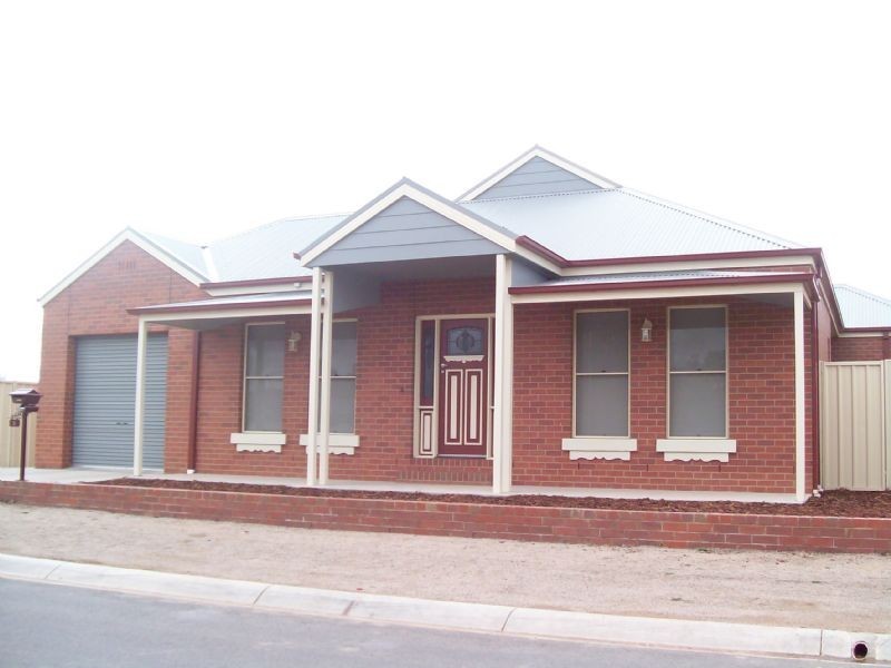 5 Wattletree Grove, Benalla VIC 3672