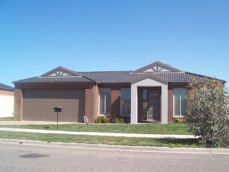 8 Schulz Street, Benalla VIC 3672