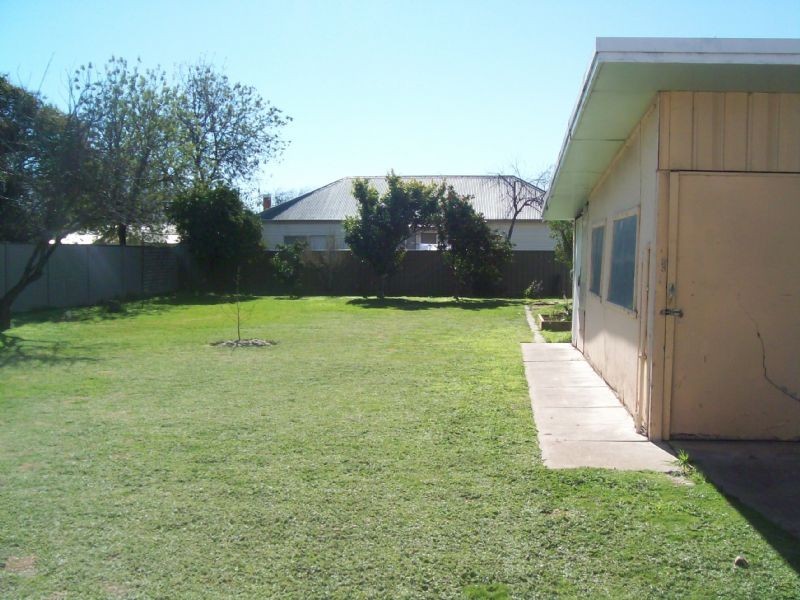 12 Ride Avenue, Benalla VIC 3672