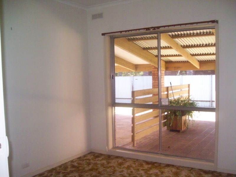 6 Cook Street, Benalla VIC 3672