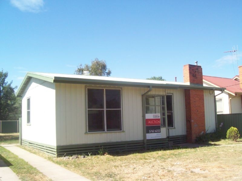 4  Russell, Benalla VIC 3672