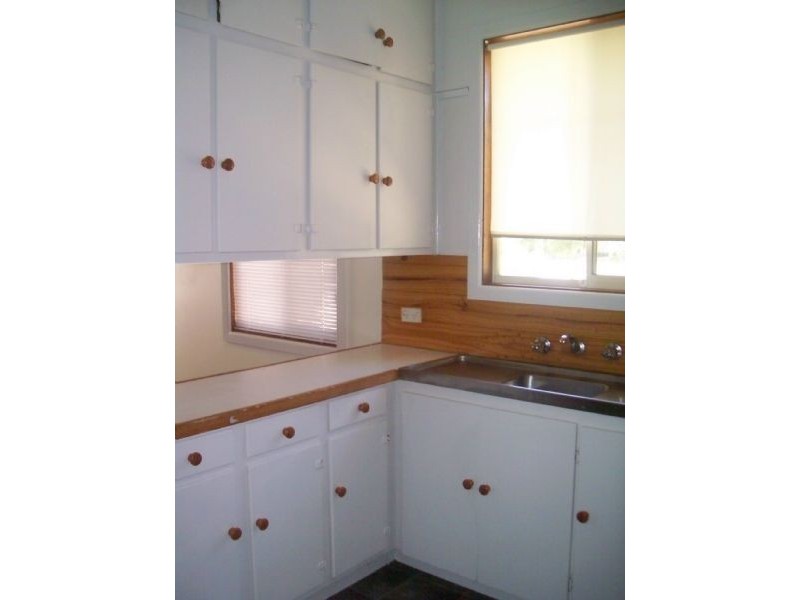 10 Edward, Benalla VIC 3672