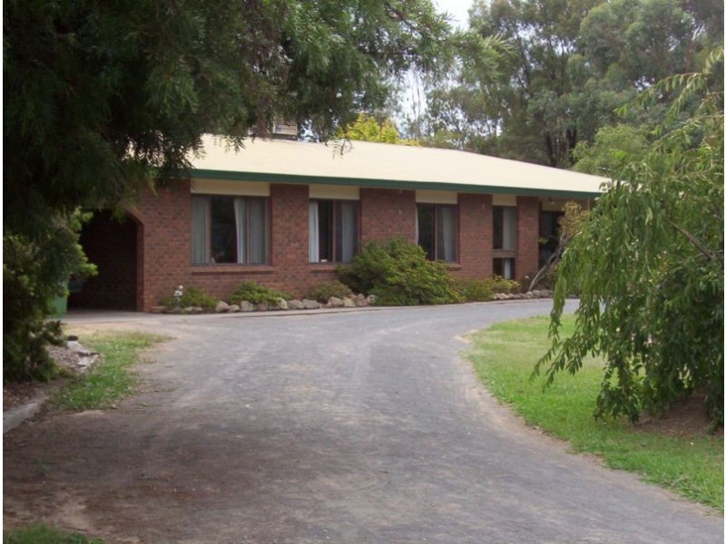 29 Porters Road, Benalla VIC 3672