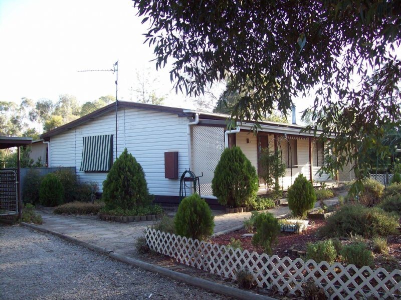 31  Moore Street, Baddaginnie VIC 3670