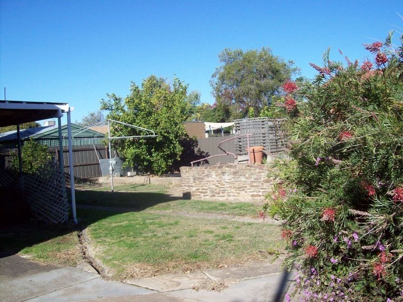 13 Clarke Street, Benalla VIC 3672