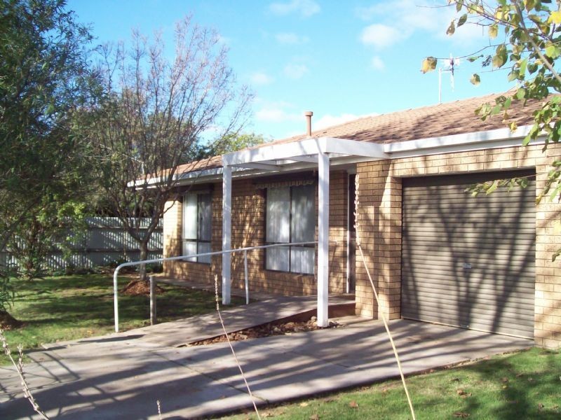 54  Benalla Street, Benalla VIC 3672