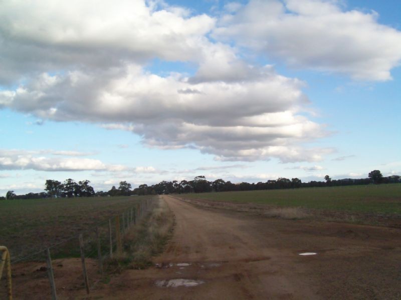 183 Waggarandal Road, Yundool VIC 3727