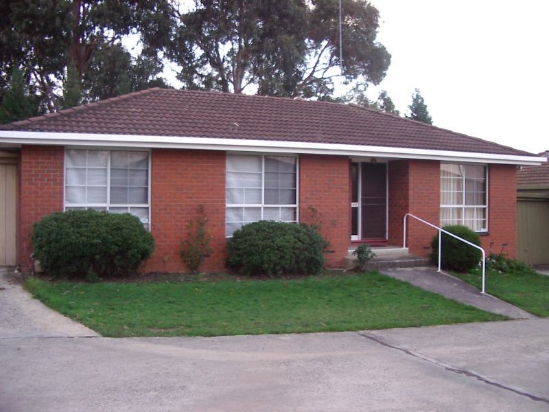 12/106 Burnbank, Lake Wendouree VIC 3350