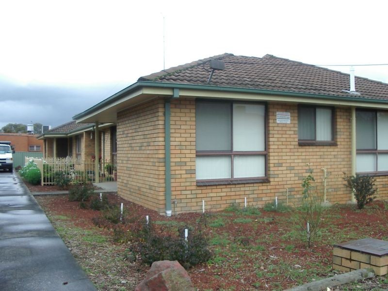 1/13 Beverin Street, Sebastopol VIC 3356