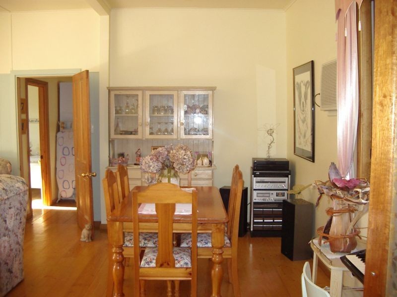 204 Elizabeth Street, Buninyong VIC 3357