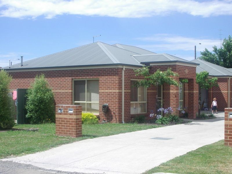 1/13  Park Street, Redan VIC 3350