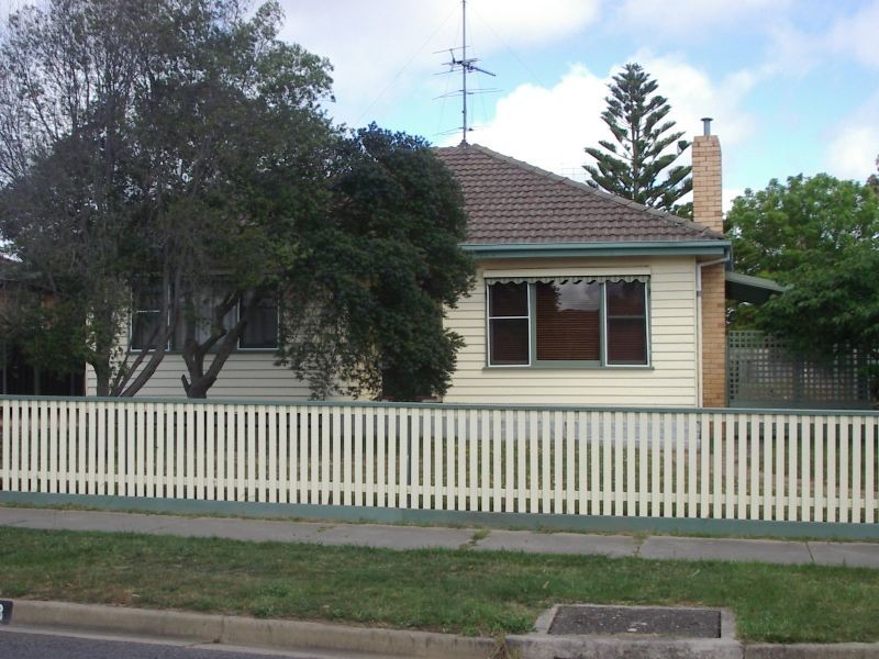 3 Molbray Street, Wendouree VIC 3355