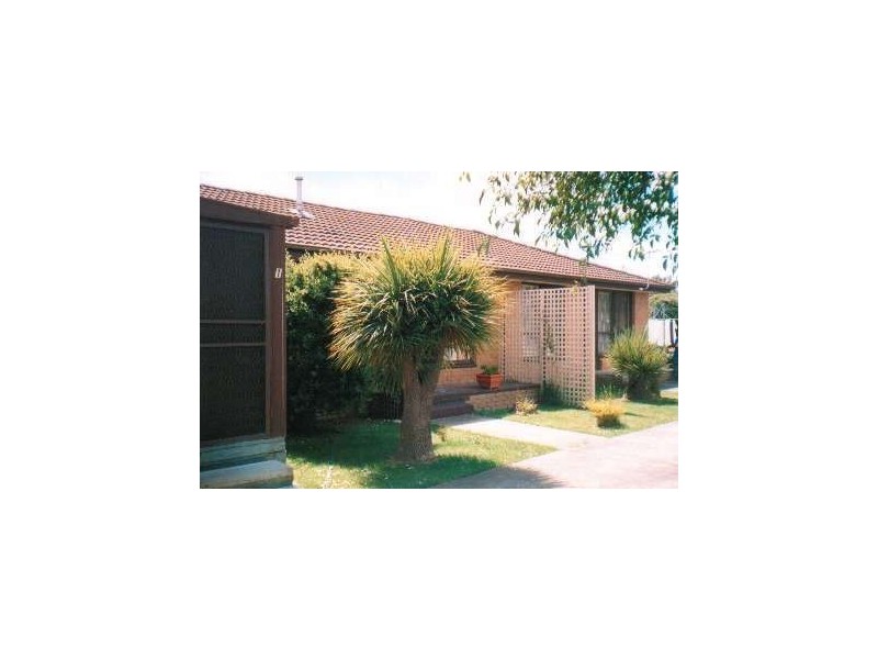 3/4 John Street, Wendouree VIC 3355