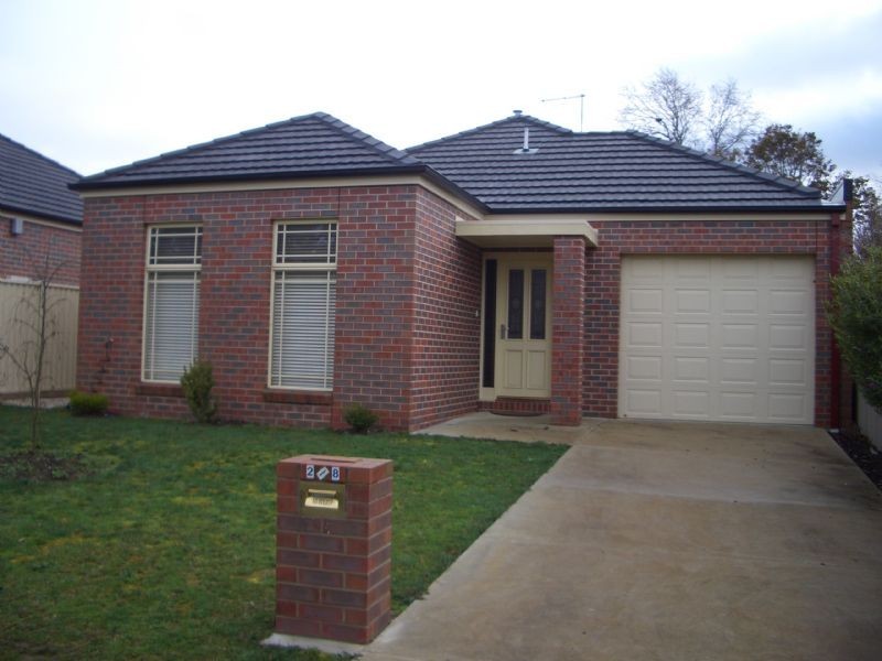 2/8 Stewart Street, Ballarat VIC 3350