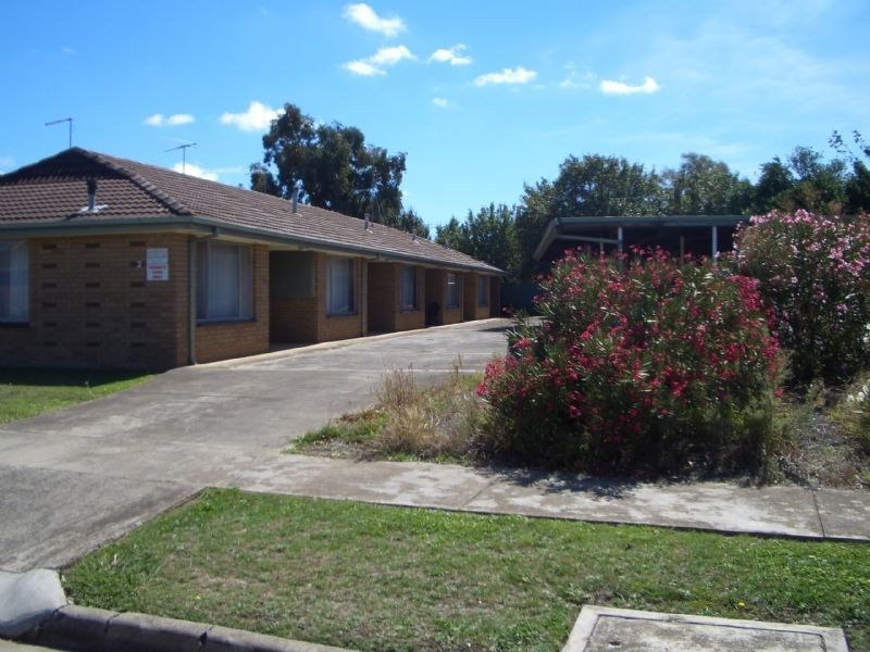 1, 2, 3, 4, & 5/2 Evelyn Street, Wendouree VIC 3355