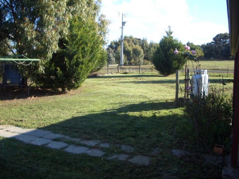 44 Shamus Drive, Ross Creek VIC 3351