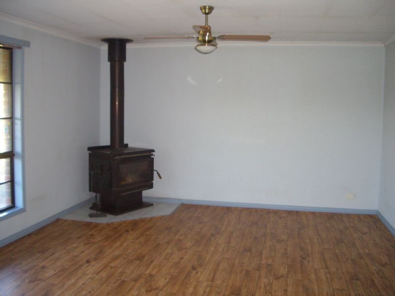 44 Shamus Drive, Ross Creek VIC 3351