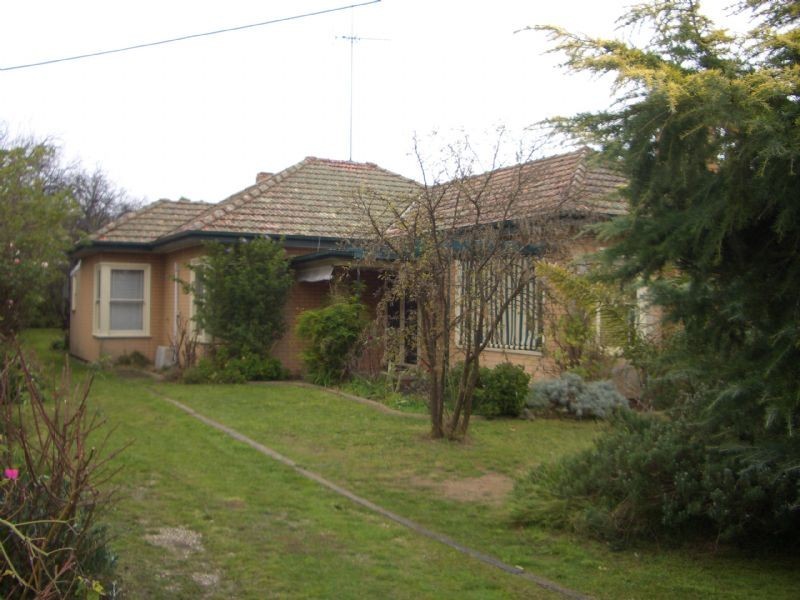 17 Victoria Street, Sebastopol VIC 3356