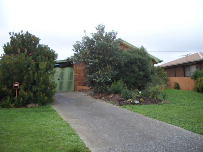 17 Flockhart St, Mount Pleasant VIC 3350