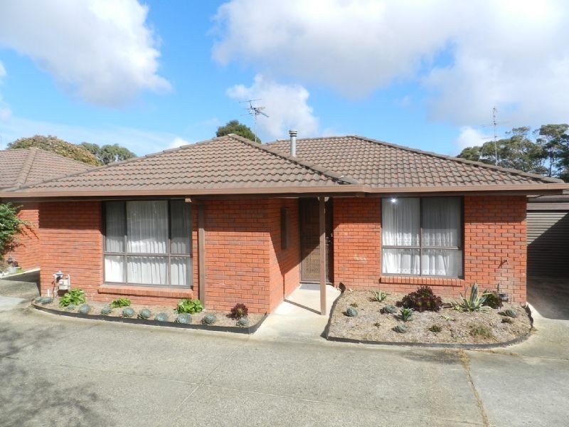 2/724 Chisholm Street, Black Hill VIC 3350