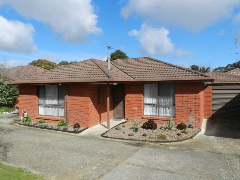 2/724 Chisholm Street, Black Hill VIC 3350